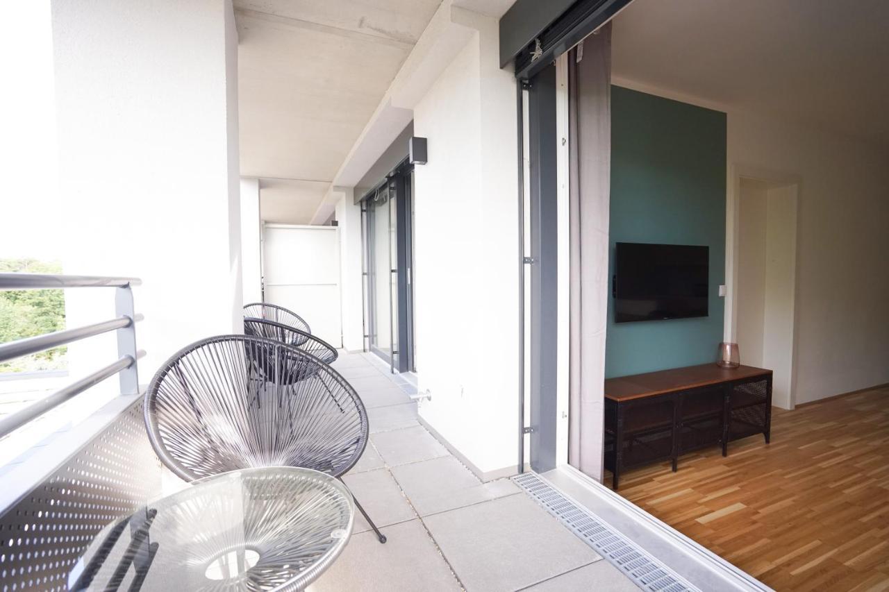 Green Garden Apartment W/.Balcony Near Thermal Spa 비엔나 외부 사진