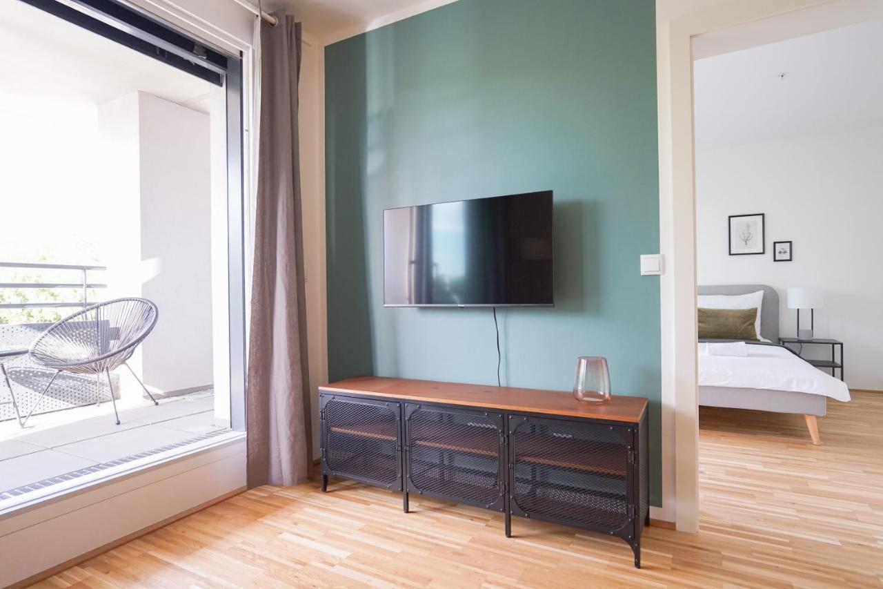 Green Garden Apartment W/.Balcony Near Thermal Spa 비엔나 외부 사진